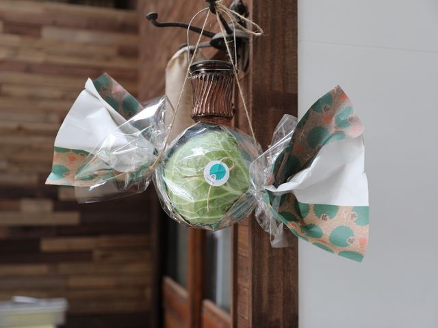 ŎnLxcɃbsO_Hennery Farm