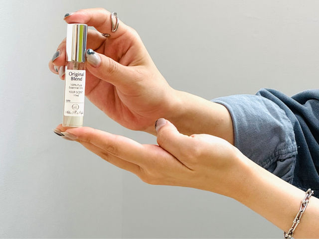 y7ނ̓VRŒbXz10͍Xghbvł钴Ȍł_Atelier M&Parfum