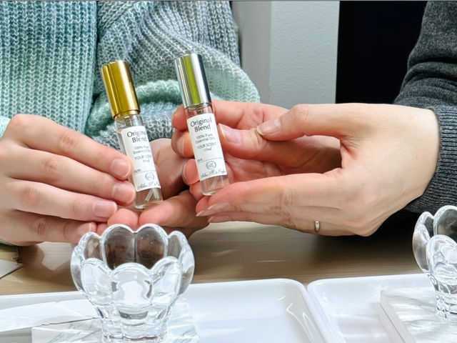 �y�e�q���̋L�O�Ɂz���Q�̚k�o�őn��������l�̋L�O�̍���@
_Atelier M&Parfum