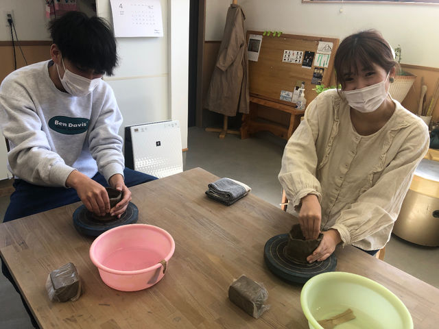 ���ǂ����쒆�ł�^ - ^_������q���|����