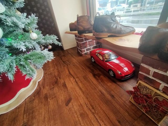 �C�^���A�̕��͋C���f�G�ȓX���B_�C�H�[�J�X�e�b���[�m