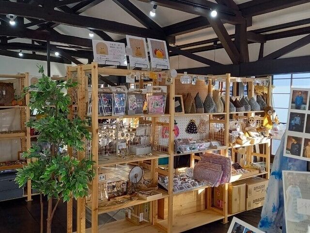 GALLERY�@CHILLOUT SPACE