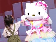 yHELLO KITTY SHOW BOXz yHELLO KITTY APPLE HOUSEz̎ʐ^2