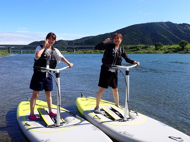 �l���\��ŃT�b�v�ƃJ�k�[ Shimanto Green