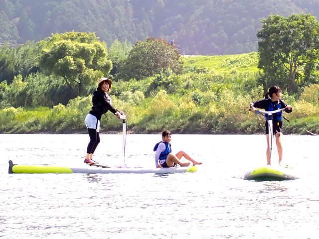 �l���\��ŃT�b�v�ƃJ�k�[ Shimanto Green