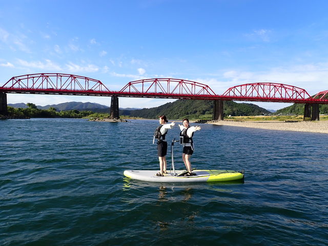 �l���\��ŃT�b�v�ƃJ�k�[ Shimanto Green