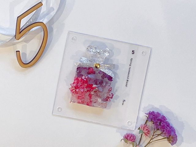 �n���h���C�h�}���V�F�o�X��i
THEME�F" months �h
5��_aroma&color New me