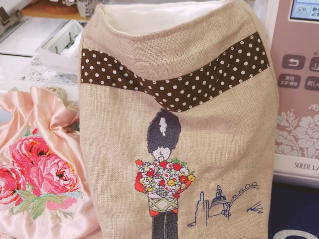 �R���~�V���V���ٓX