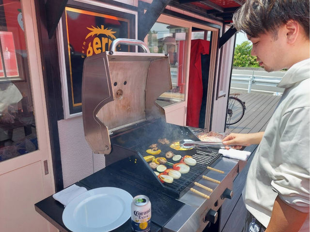 BBQ�X�y�[�X��_�X�g���x���[�t�@�[��BERRYBERRYBERRY