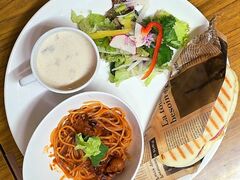 �_�C�j���O�J�t�F �X�N�G�A�̎ʐ^1