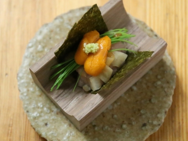 ���Ə��� �J�b�V�[�� �~�c�����V�_�X�̎ʐ^1