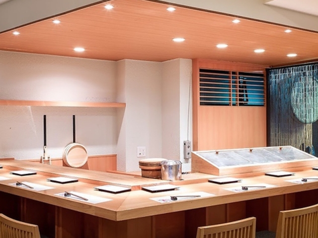 ���B �����ĂȂ� �R�{�X ���̕�����̎ʐ^1