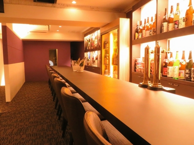 PQ Living Bar s[L[rOo[̎ʐ^1