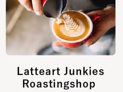 Latte Art Junkies Roasting Shop TauT}X̎ʐ^1