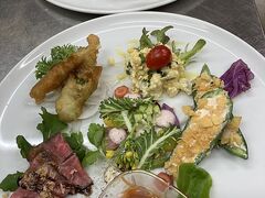 西高野街道 四季mon.の写真1