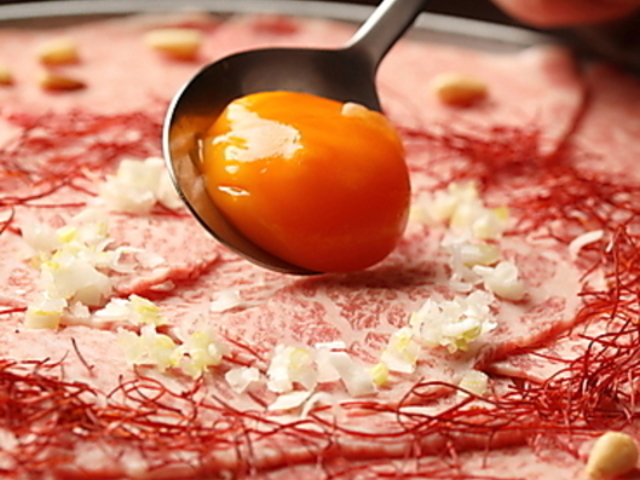 ���˓� �a�� Naoshima �I���[�u���Ə{���̎ʐ^1