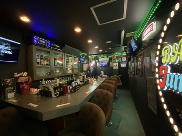 BAR JunKing̎ʐ^1