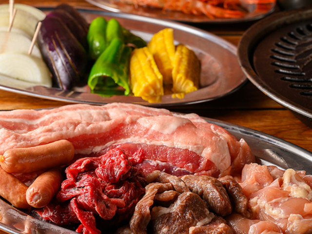 BBQ TERRACE NAKANO �o�[�x�L���[�e���X�i�J�m�̎ʐ^1