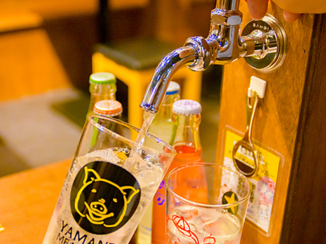 S₫ƂƎ֌Ē }lX T˓X̎ʐ^1