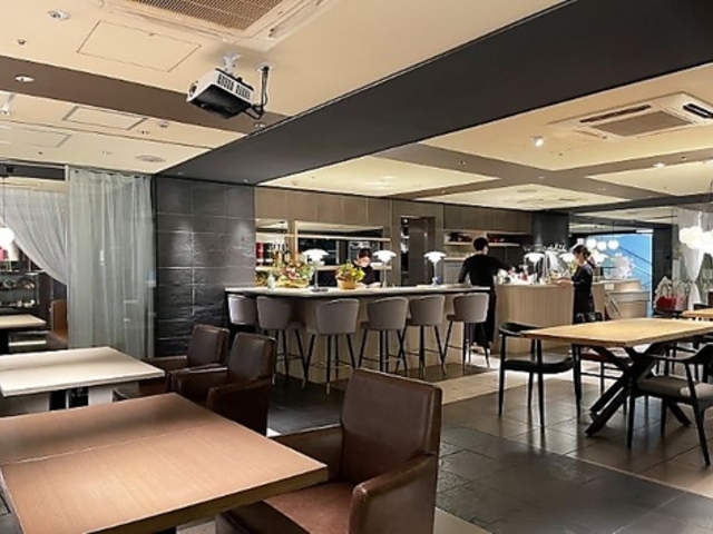 �V�����J�t�F�̎ʐ^1