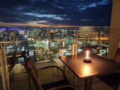 SKYBAR AUGUST MOON XJCo[I[KXg[̎ʐ^1