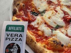 pizzeria lo Zucchero �s�b�c�F���A���Y�b�P���̎ʐ^1