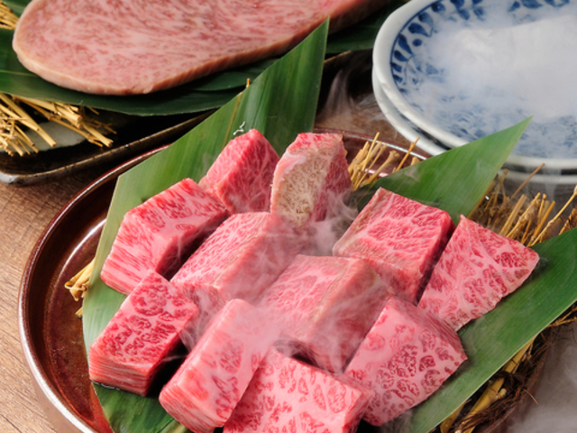 _ˋ [̋{Xe[L ȂΓږxX̎ʐ^1