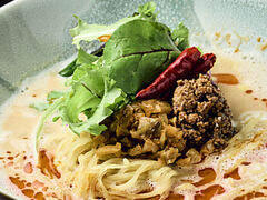 担々麺&麻婆豆腐 FARO/花楼 小牧弥生町店 の写真1