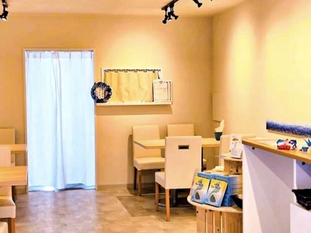 NINATTE cafe �j�i�b�e�J�t�F�̎ʐ^1