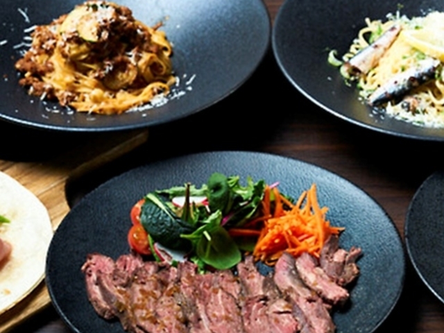 COVO17 R[uHWEii BarCafe RX̎ʐ^1