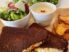 SAKASALIGHT SANDWICHES サカサライトサンドウィッチーズの写真1