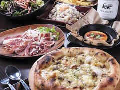 真夜中イタリアンVespa ヴェスパの写真1