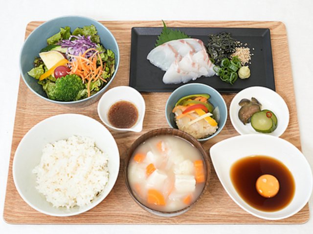 FLUX CAFE �t���b�N�X�J�t�F �㊯�R�̎ʐ^1