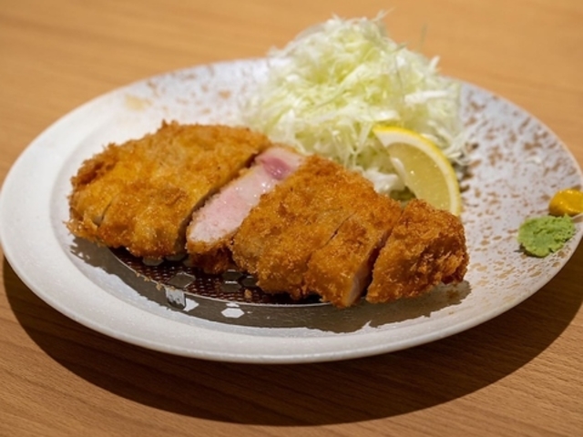 �Ƃ񂩂��Z�̎ʐ^1