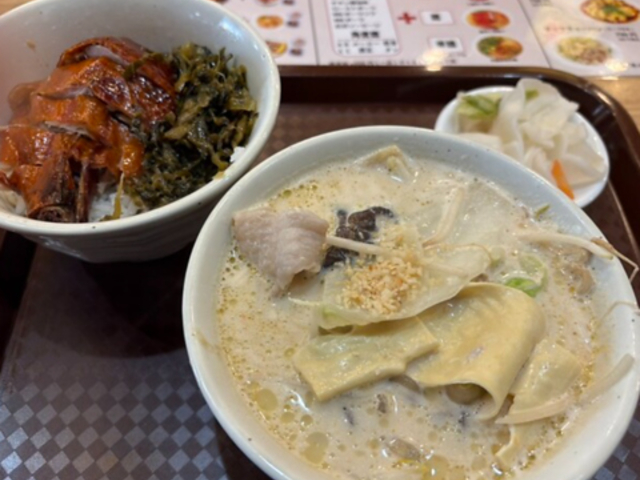 YUMMY DUCK ���~�[�_�b�N ��煓� ����X�̎ʐ^1