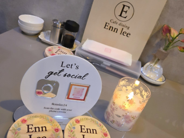 Cafe dining Enn lee �G�����[�̎ʐ^1