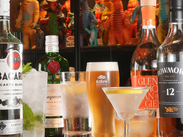 TOYS BAR INVISIBLE �g�C�Y�o�[�C���r�W�u���̎ʐ^1