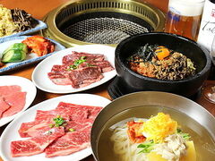 焼肉山河 西新井店の写真1