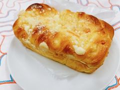 }[EJg[k ۈ䍡䔟ٓX̎ʐ^1