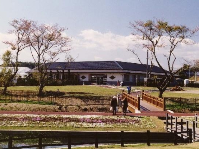 �ӂꂠ���p�[�N�����s��