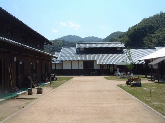 ���o�_������Ƒ��̎ʐ^1