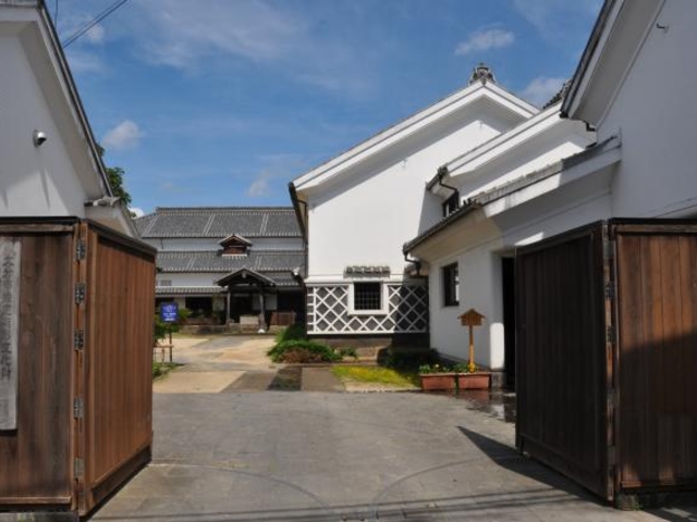 �����{�Ǝ𑢑�