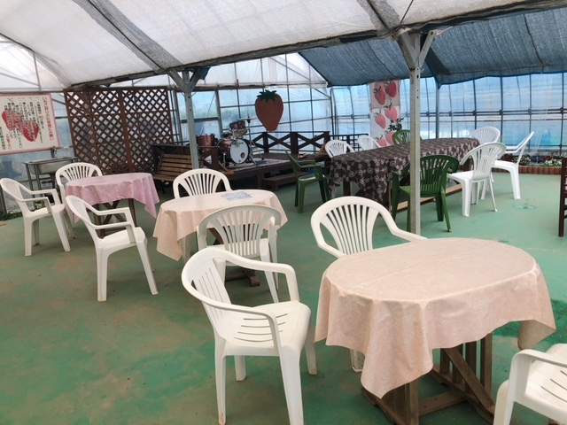 ���ɋx�e�X�y�[�X�����p�ӂ��Ă���܂��B������������̂ł��y�Y�̃C�`�S���ǂ����I_�C�C�_䕉�