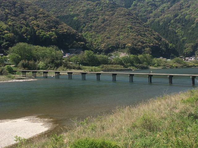 ���z��������_���`�D�m����