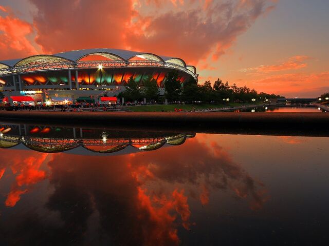 �V�����X�|�[�c����