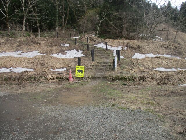 ���R�E�ԗ��R�[�X�o�R���̎ʐ^1