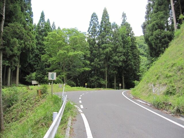 ���Éz���i�ܑm���j�����Â̑ނ����䂩��̒n���̎ʐ^1