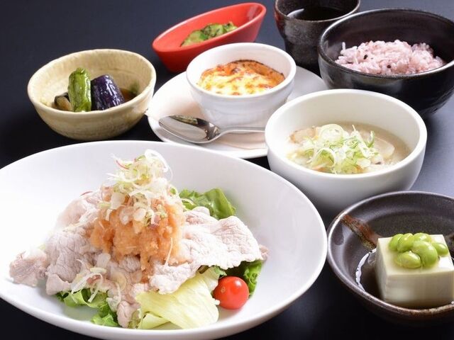 �l�G�H�ʃ��X�g������������