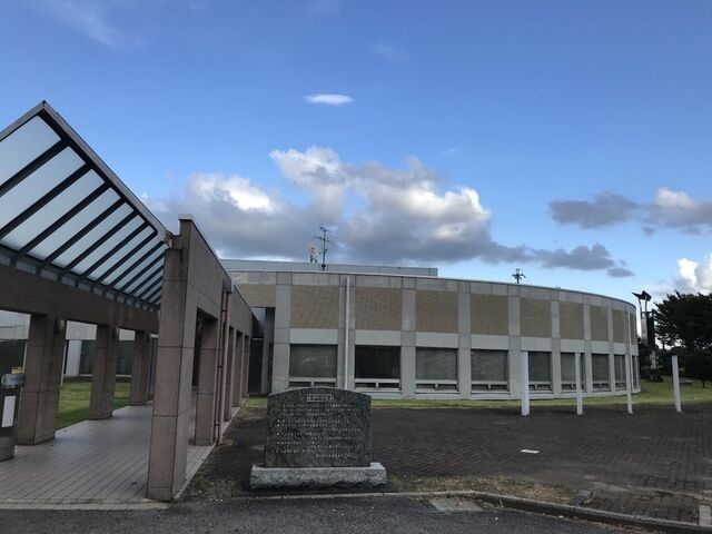 �^���C�s�A�Z���^�[�E���j���������ق̎ʐ^1