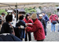 �~�E�Y�Ղ̎ʐ^1